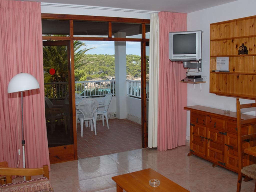 Apartamentos Del Rey Portinatx Exteriör bild