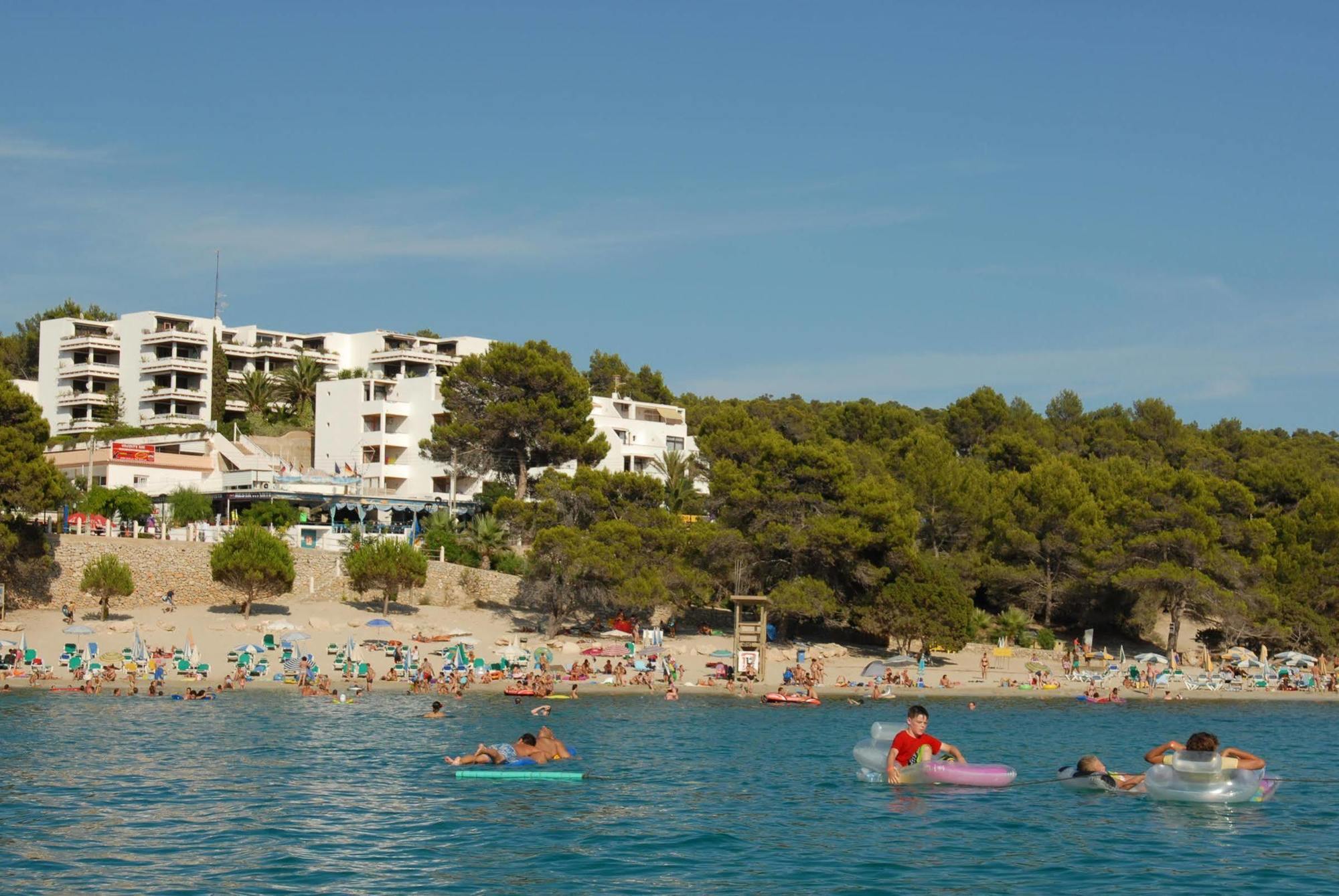 Apartamentos Del Rey Portinatx Exteriör bild